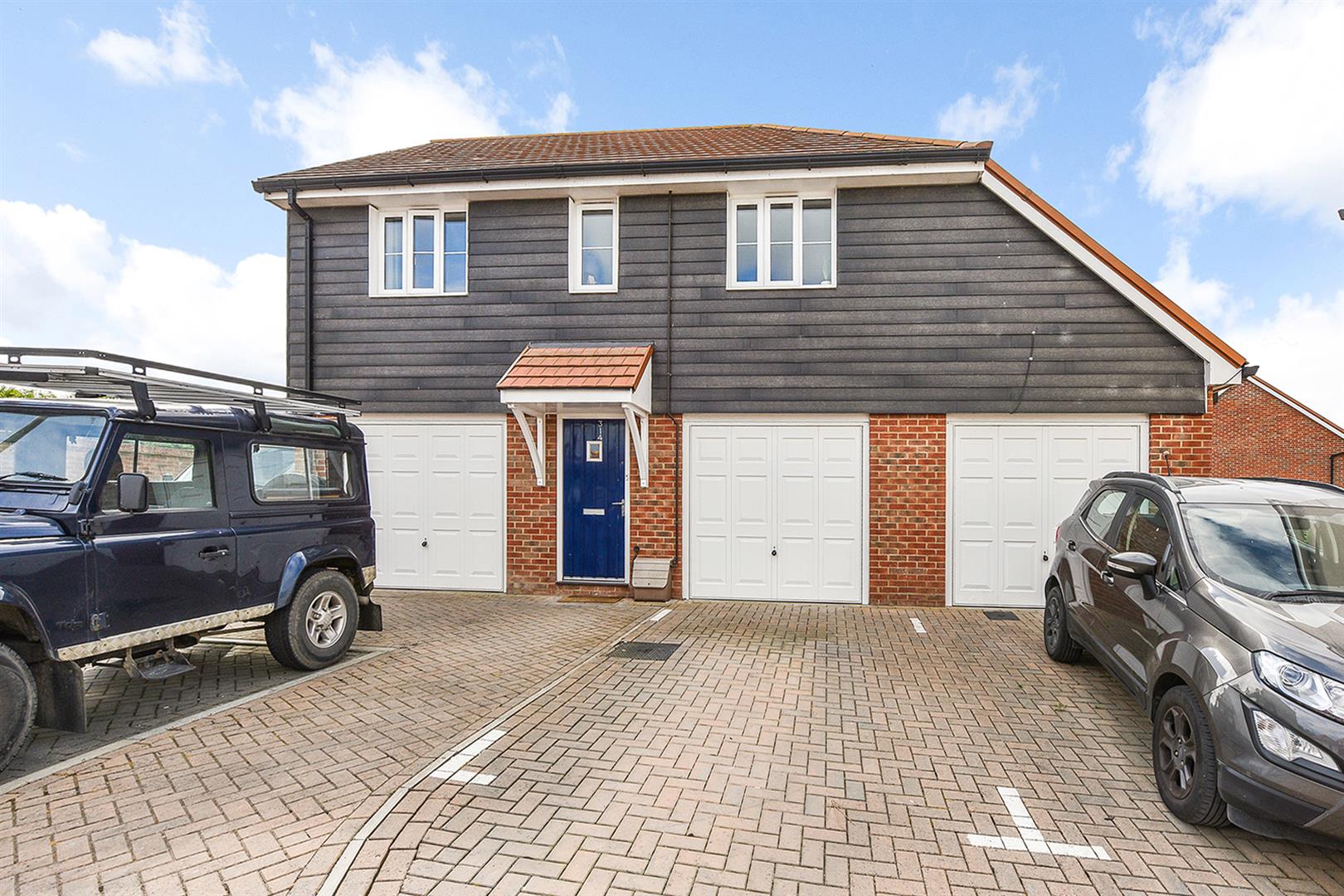 Picket Twenty Way, Andover Graham and Co