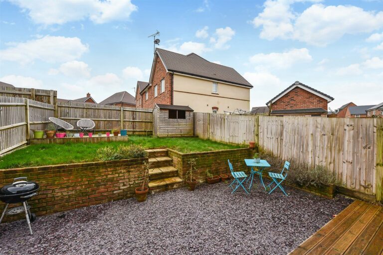 Spindle Close, Andover Graham & Co