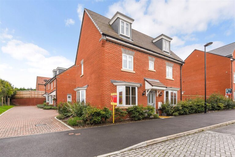 Locksbridge Road, Picket Piece, Andover Graham and Co