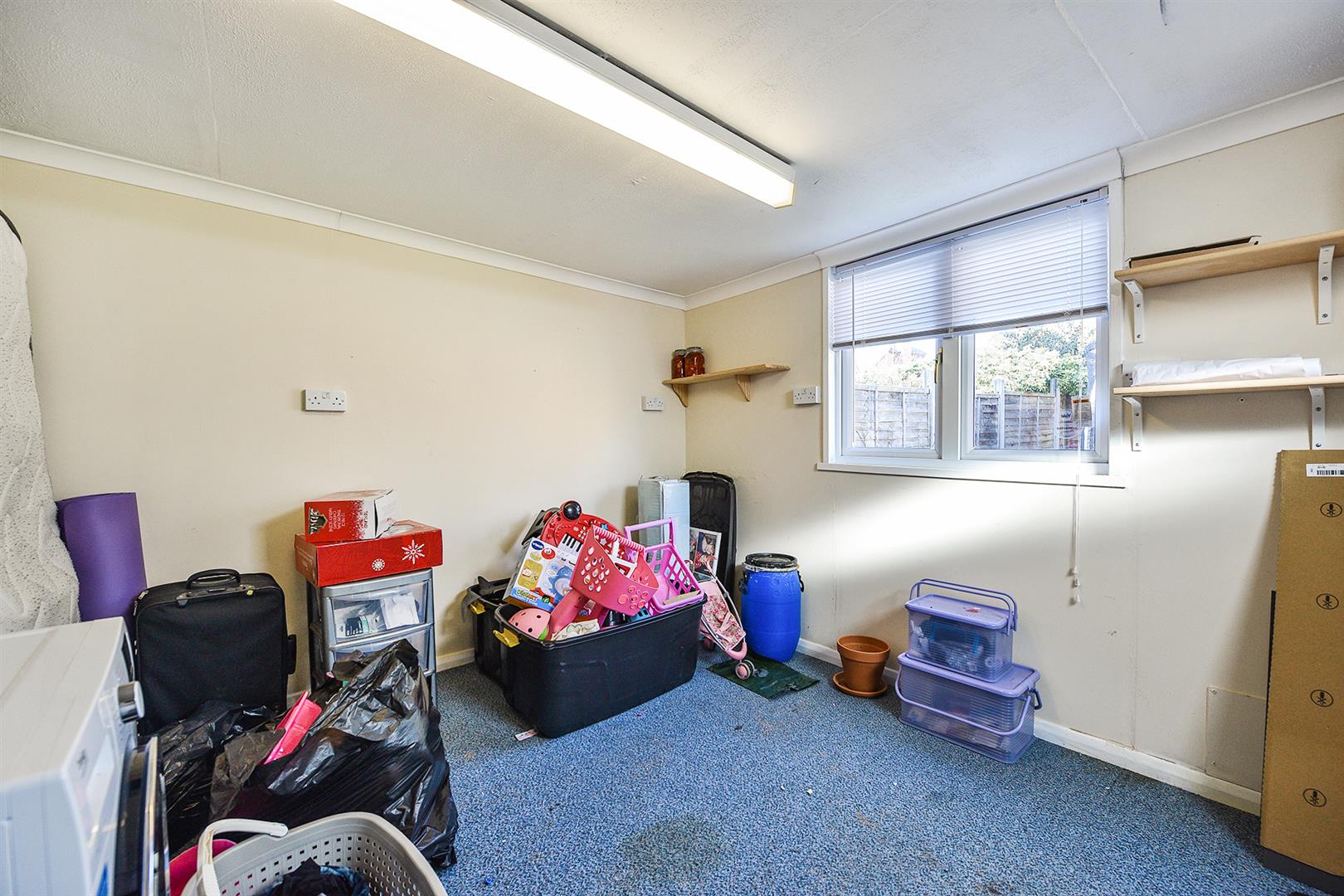 Dove Close, Andover Graham and Co