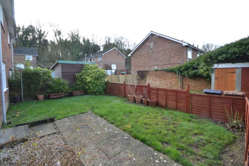 Neville Close, Andover, SP10 2DW Graham & Co