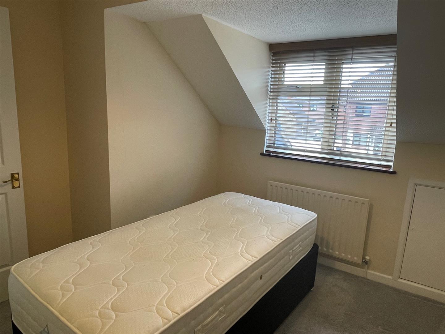 Brackenbury, Andover Graham & Co